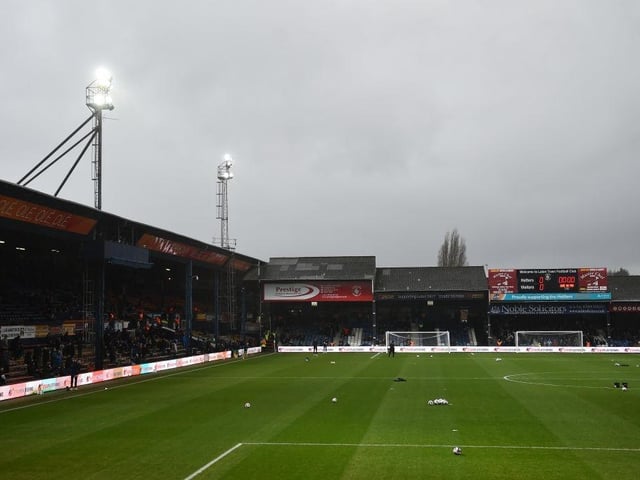 Luton Town 4.1 (2,158 reviews)