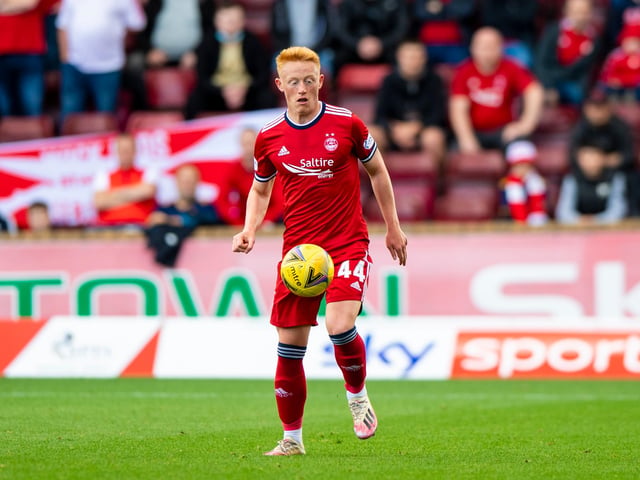 Former Aberdeen loanee Matty Longstaff claimed he didn’t fit into the team due to the number of long balls. The Newcastle United midfielder had his loan cut short having failed to make an impact and is now at English League Two side Mansfield. He said: “In Scotland everything was more of a fight…(We played) a bit of a long ball kind of game.” (Mansfield FC)
