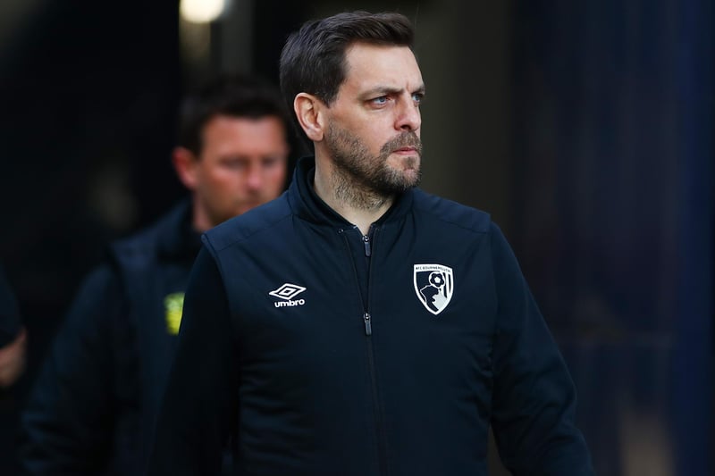 Bournemouth boss Jonathan Woodgate has billed his side as the underdogs ahead of their Championship semi-final first-leg against Brentford. He's branded an "outstanding team", and insisted "they'll be favourites" to win . (BBC Sport)