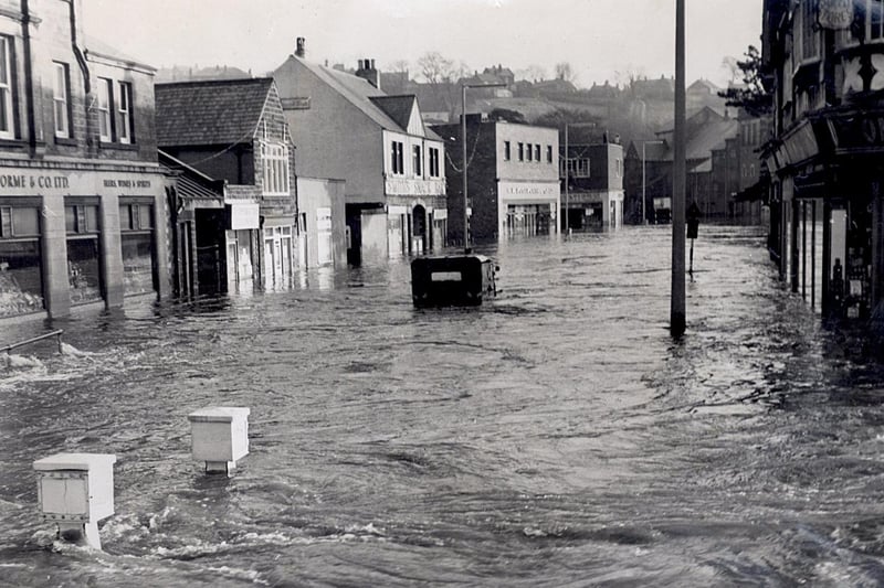 Crown Square, Matlock pictured under water on December 10, 1965.