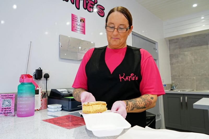 Katie's sandwich shop offers hot and cold sandwiches, paninis, toasties, cakes and drinks. One of the customers' favourites are hot roast specials – warm sandwiches served with a choice of hot roast chicken, pork or beef.