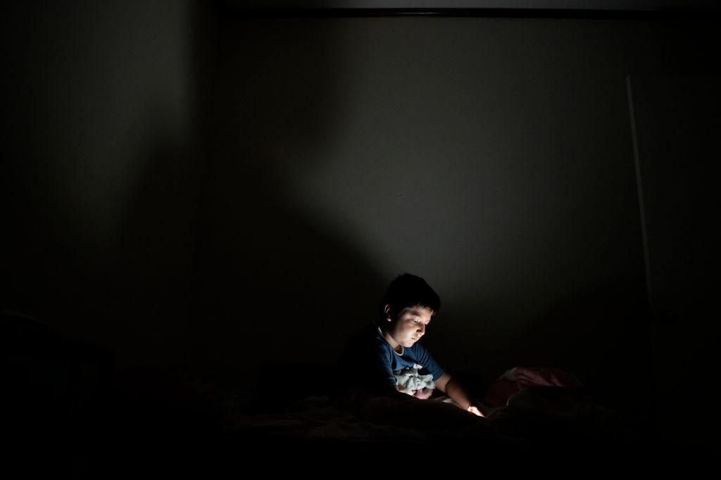Child Safety Online: 7 settings to change on your children’s smartphone to protect them online 