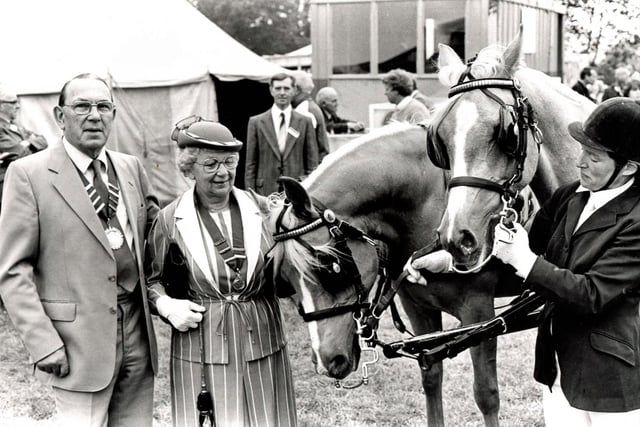 Ashover show, president Mr and Mrs Hasland arrive at the show, 1985.