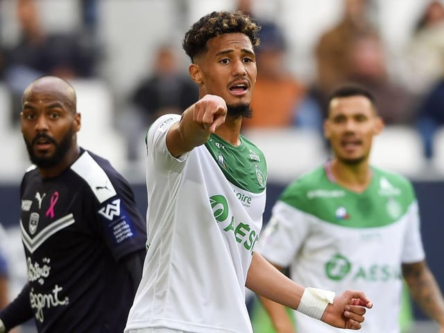 Saint-Etienne have hit out at Arsenal over their failure to sanction William Saliba’s return on loan to the French club. (TalkSPORT)