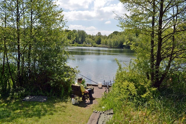 Chesterfield’s Holmebrook Valley Country Park offers some of the most beautiful views the town has to offer. There's plenty of wildlife to marvel at, as well as the centrepiece of the park - the lake.