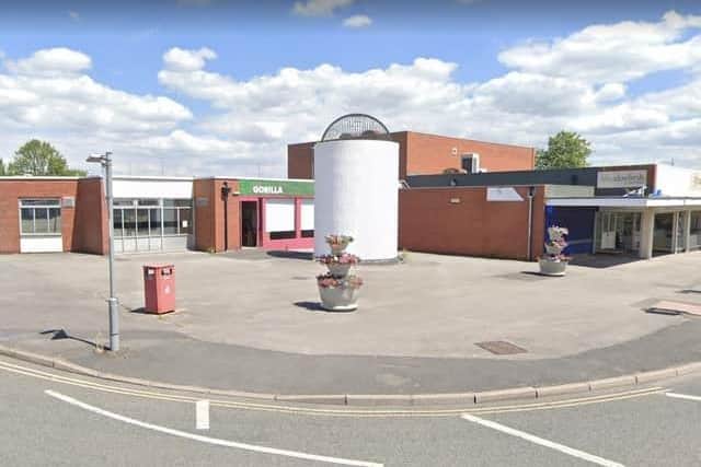 Planning permission has been granted for a former job centre in Derbyshire town to be transformed into a pet crematorium.