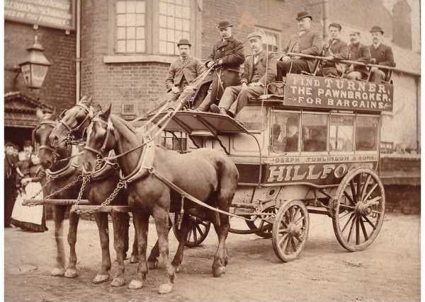 Hillfoot Horse Drawn Bus owned by Joseph Tomlinson and Sons outside an unidentified pub, c. 1890