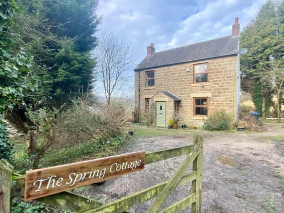 The Spring Cottage enjoys panoramic views from its elevated position on the edge of Wirksworth.