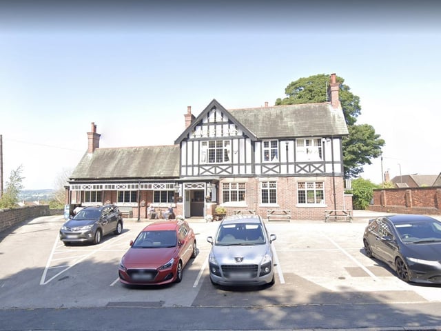 One reviewer described The Blue Stoops as a “classic pub” with a “nice beer garden.”