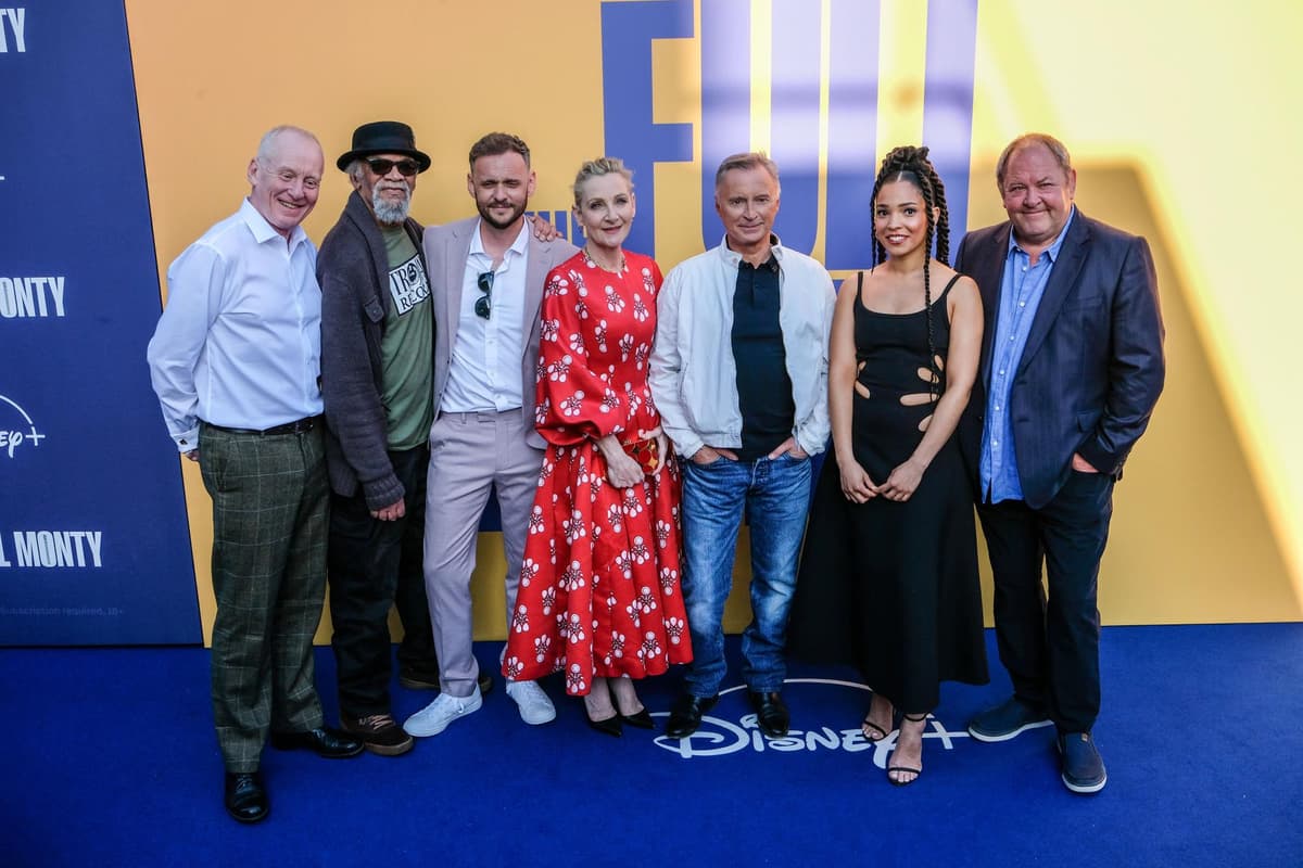 The Full Monty 2023: Photos show Robert Carlyle and co-stars in Sheffield for premiere of Disney+ TV reboot