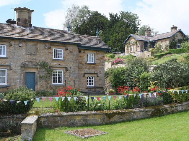These are some of the best places to visit across Derbyshire and the Peak District in 2026. Edensor is among the charming villages dotted across the Chatsworth Estate, having been named as Derbyshire’s poshest village and one of most desirable places to live in the UK.