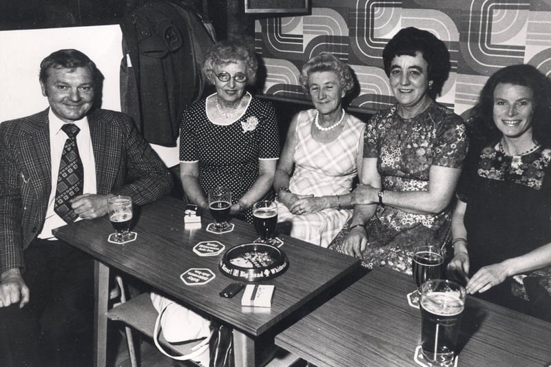 Guests at Hasland Working Mens Club enjoying a few drinks on May 12 1977
