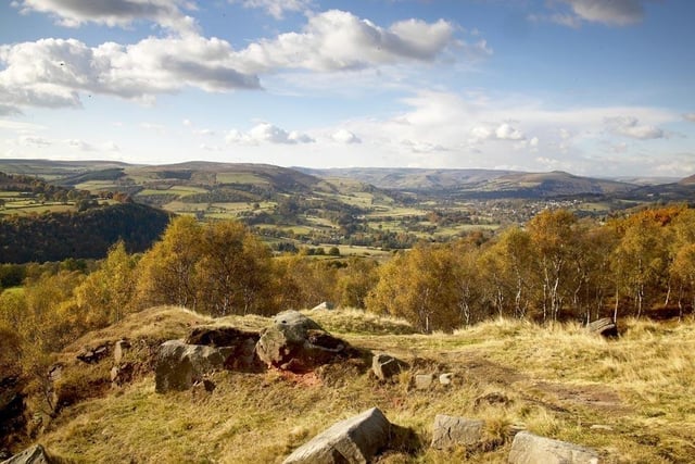 Take a ramble across the moors above Hathersage and you will be rewarded with spectacular views that stretchas far as the eye can see....perfect for taking in those rich colours of the season.