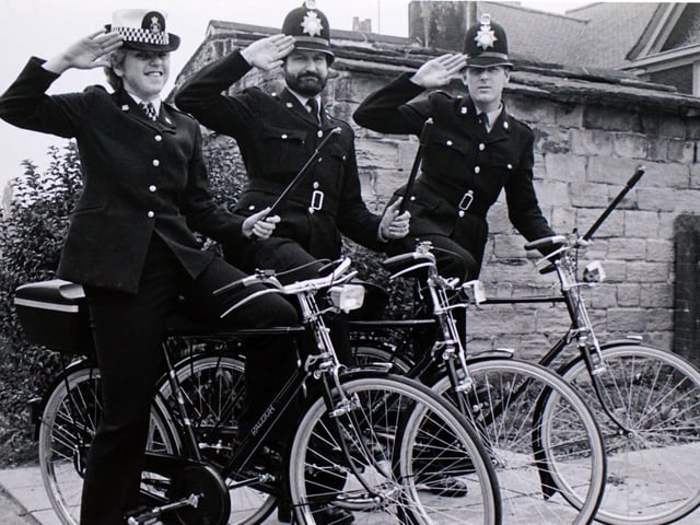 Alfreton police with new cycles, 1983.