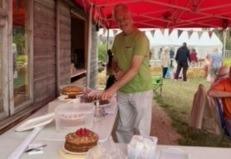 The cake baking entries were judged by Stephen Wright and the vegetables by Brian Jepson, assisted by Jennifer Miles.