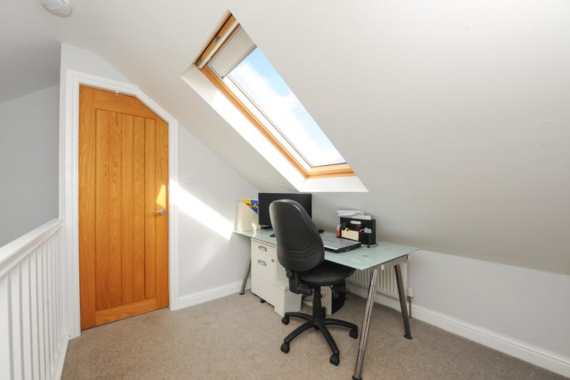 The property boasts gas central heating and uPVC double glazing.
