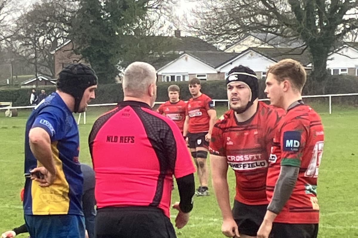 Dronfeild Rugby Logo Dronfield Rugby Club's 1st XV Team start the New Year with a bang