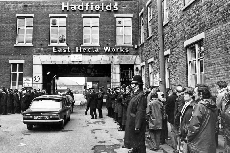 East Hecla Works entrance - staff reporting for work - February 1980