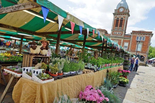 Flower Girl Plants sells a variety of high quality plants and garden accessories on Chesterfield market.
