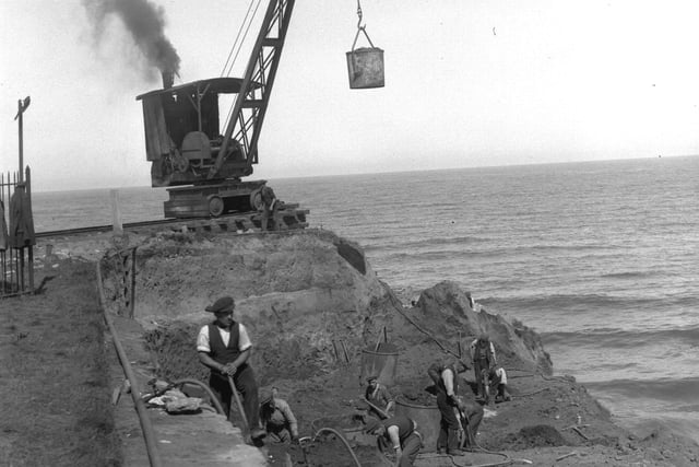 The demolition of Holey Rock in 1937.