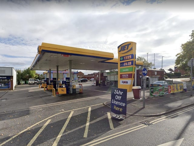 Unleaded: 171.9p
Diesel: 183.9p
(Prices from August 15)