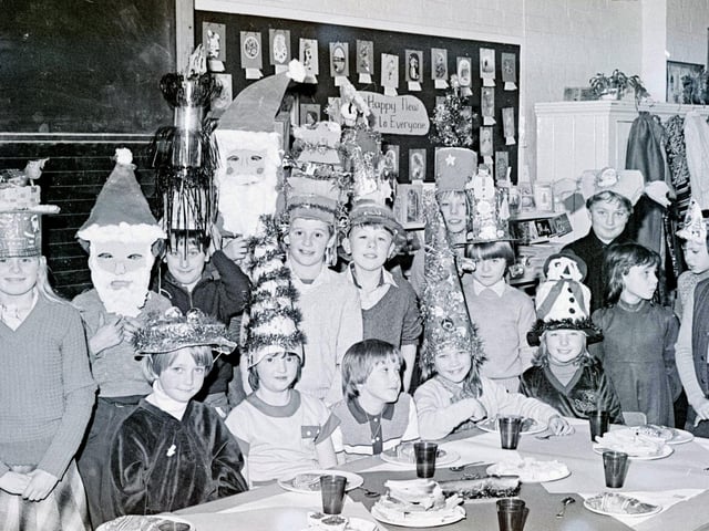Heanor Mundy Street School Christmas party, December 1981.