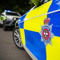 Derbyshire Police appeal after man threatened in Chesterfield