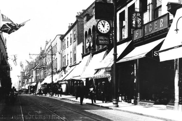 Burlington Street in 1907, looking towards the market