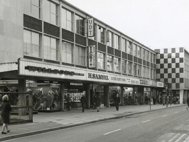 Burlington Street in 1970 shows H. Samuel as well as Willsons