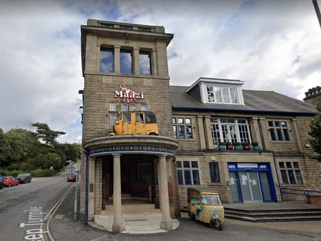Maazi has a 4.3/5 rating based on 707 Google reviews - impressing visitors with their “fantastic curries.”