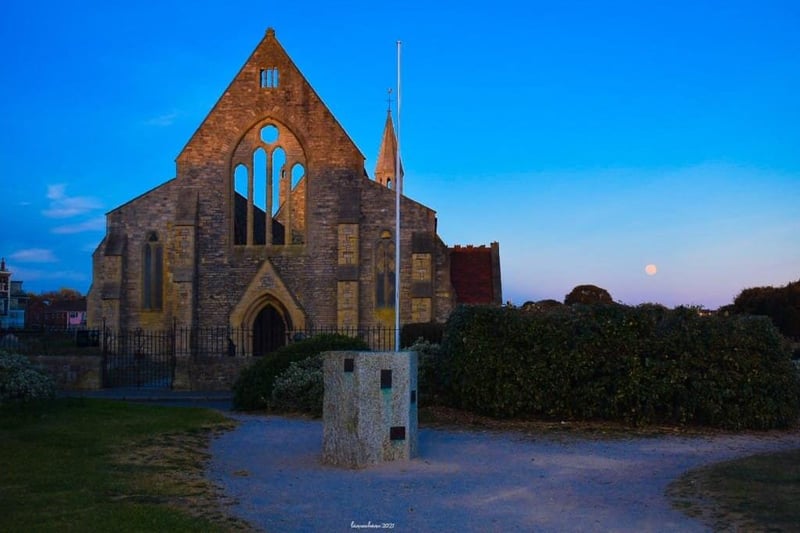 Portsmouth Super Pink Moon: Linzi Moxham's lovely landscape shows it over the Royal Garrison Church in Old Portsmouth