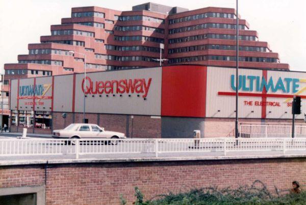 Queensway Furniture and Ultimate 7, Moore Street, 1986