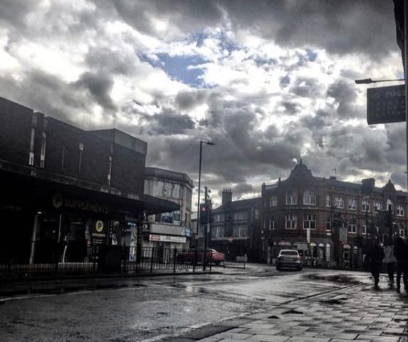 We've had some pretty rainy days this week. @madalina_gina_iacob captured the town centre on a grey day.