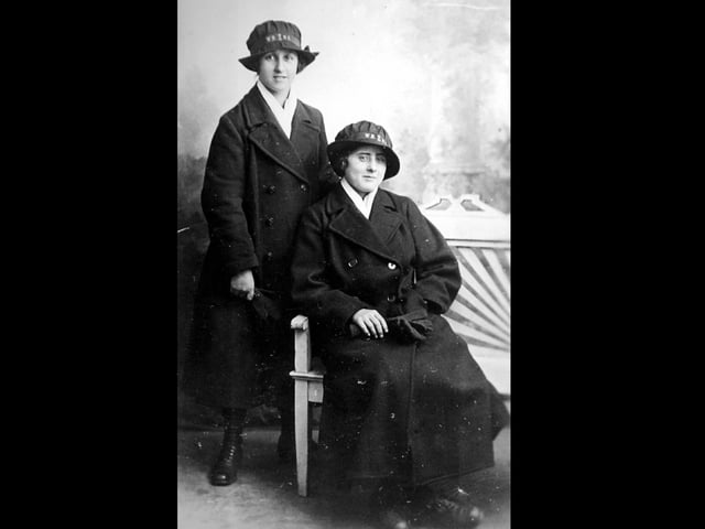 Emmie Haines (standing) aged 16 in WRNS uniform.
.