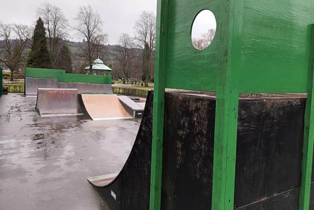 Derbyshire Dales District Council is to remove part of the Hall Leys Park skate area due to safety concerns.