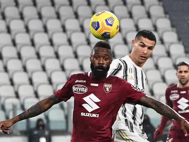 Cameroon defender Nicolas Nkoulou has no intention of extending his contract at Torino, which expires at the end of the season. Contact between Leeds and Nkoulou is said to be “increasingly intense”. (Calciomercato)