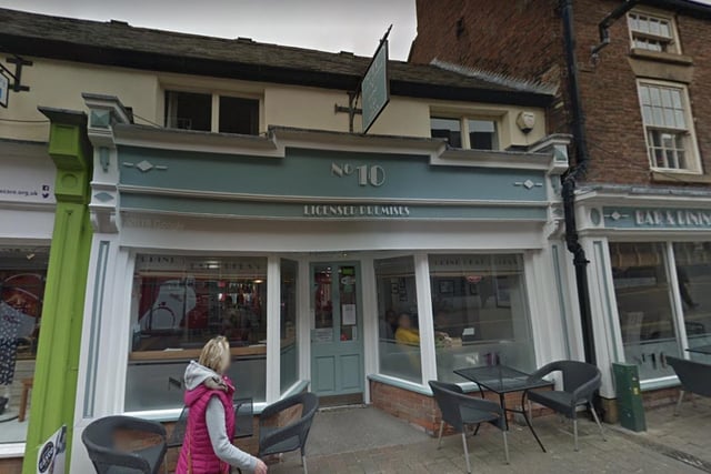 The No10 Cafe & Restaurant has a 4.5/5 rating based on 411 Google reviews.
