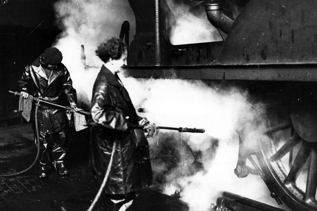 Women cleaning trains at Southsea, November 1942. The News PP522 