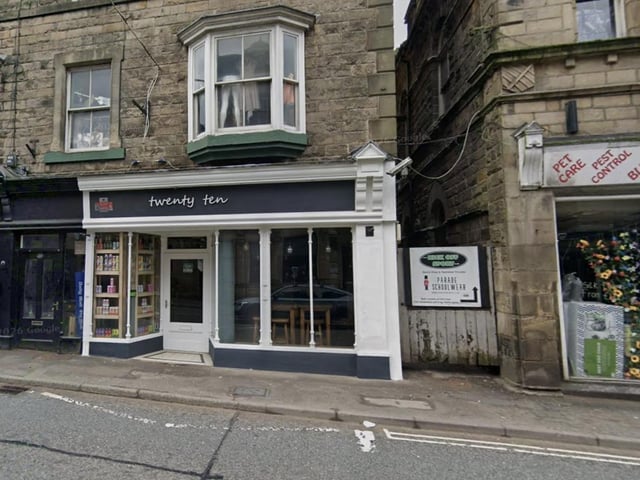 Ashover Brew Co have confirmed their plans to open a new tap room in Matlock - taking on the former Twenty Ten bar on Dale Road. The Castle will welcome customers through its doors on October 30 - and the team are also preparing to launch a venue in Clay Cross.