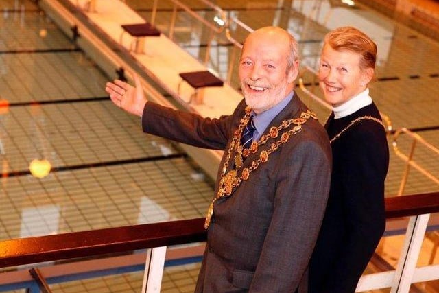 Cllr Adrian Kitch and Mrs Inger Kitch re-opened Queen's Park swimming pool after renovation work in 2009.
