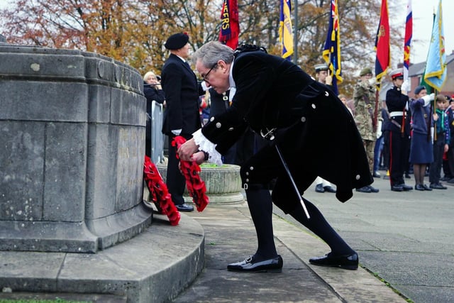 Watch as Chesterfield remembers the fallen at annual Remembrance Day parade