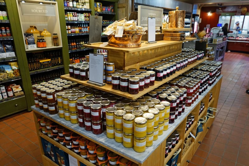 Exceptional jams and chutneys make great takeaway gifts.