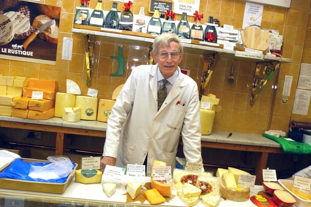 Renowned for his 'pound a bag' catchphrase, Roy Davidson of The Cheese Factor made headlines when he chased off a gunman in 2005.