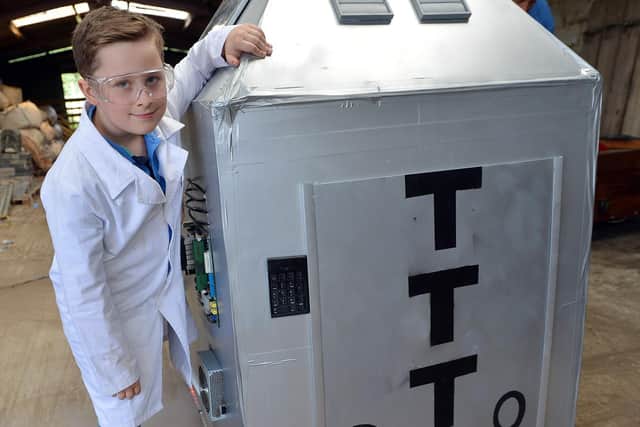 Chesterfield pupil Thomas Whileman has made a homemade time machine during lockdown