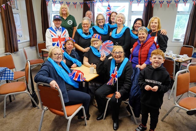 Platinum Jubilee.  Jubilee tea party at Hollingwood residents association. Residents and members of the choir at the Royal.
