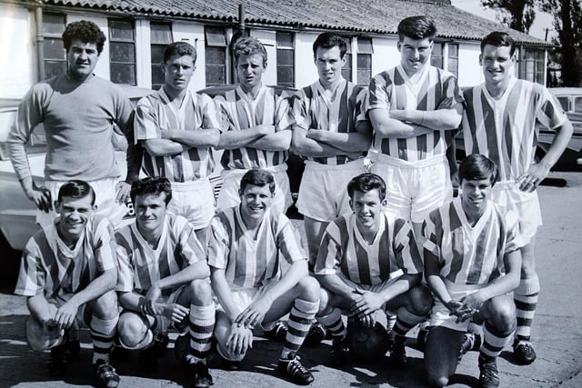Alfreton Town FC team photo 1964.