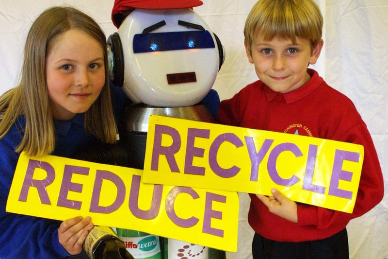 Eckington School kids promote recycling.