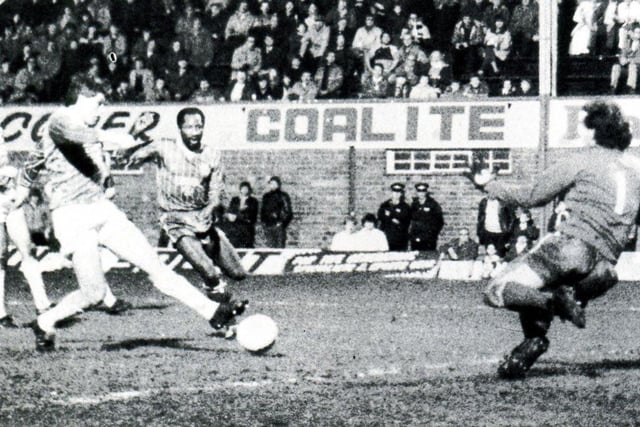 Club photographer Alan Roe's picture of Chesterfield v Swindon in April 1985.