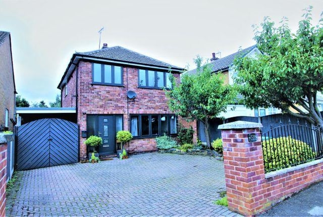 Viewed 1745 times in last 30 days, this three bedroom detached house has a modern open-plan living area. Marketed by Strike, 0113 482 9379.