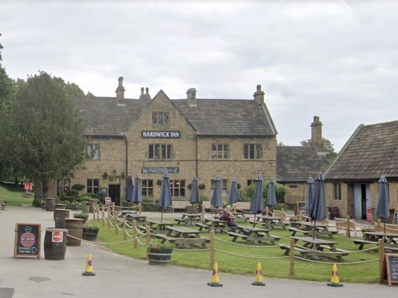 The Hardwick Inn near Hardwick Hall has been praised for its 'nicely kept beer garden', 'great food', and surroundings of a 'big grassy area'.